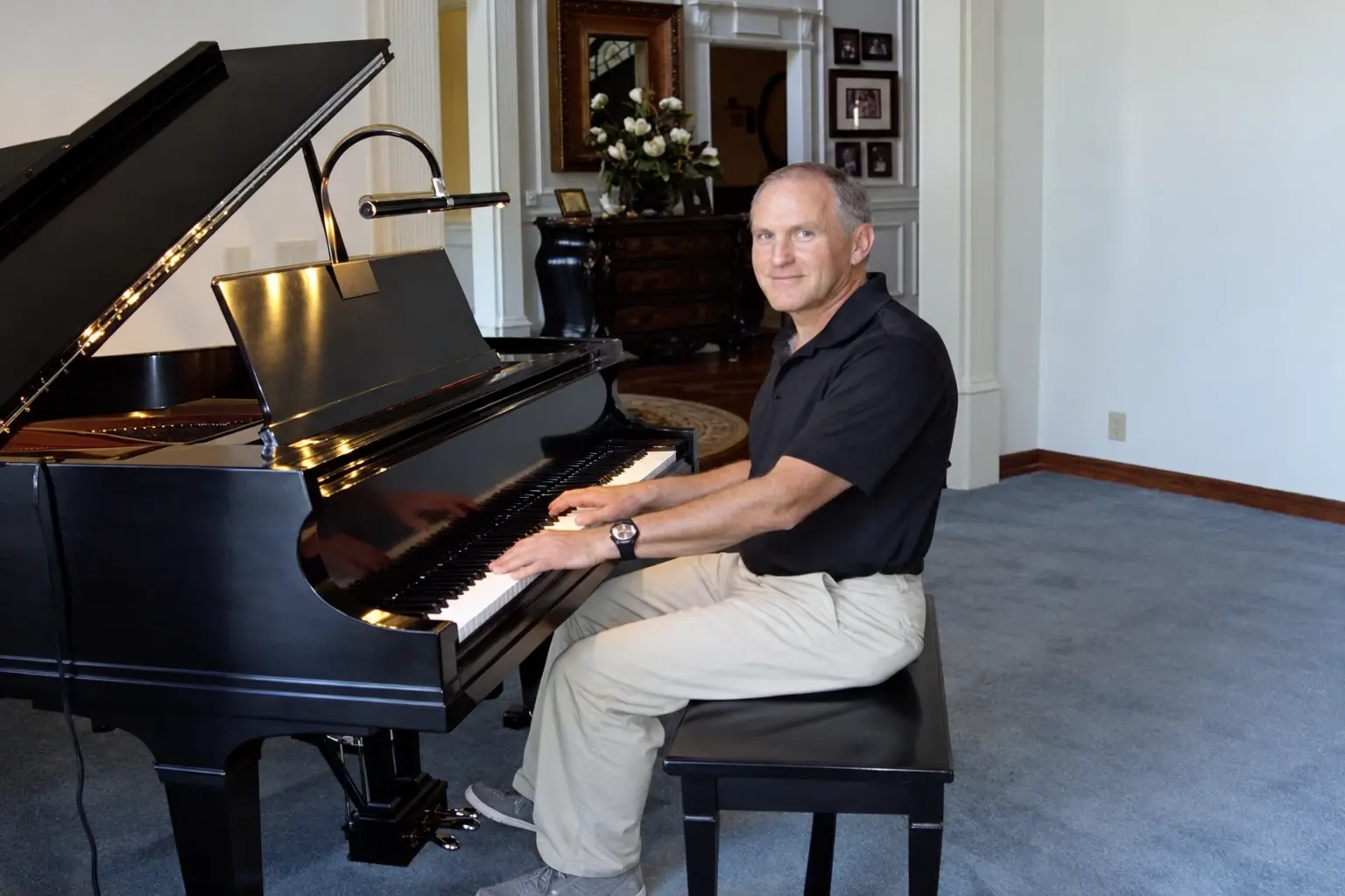 Jeff King at the piano